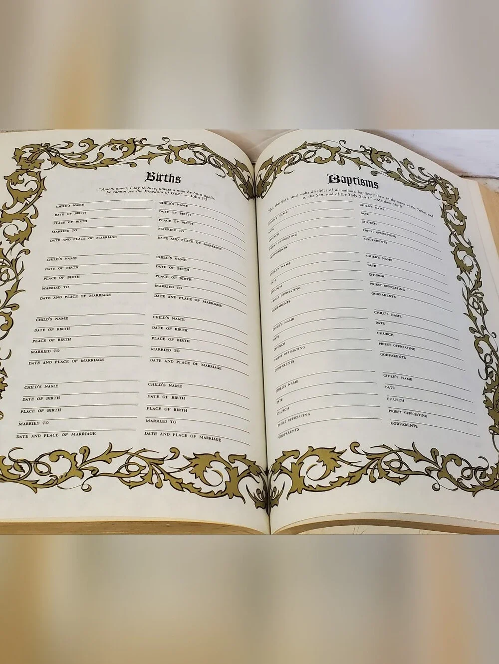 Vintage 1963 Catholic Holy Bible Good Counsel Confraternity Hardcover Gold Edge